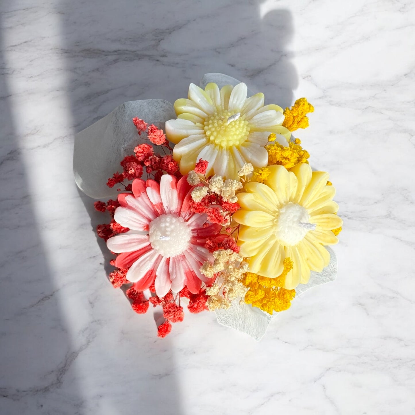 Marguerite Bouquet red/yellow