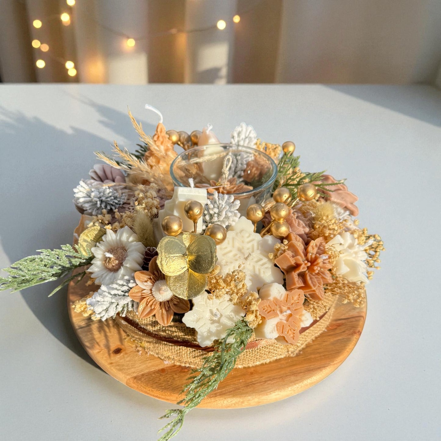 Winter Luxe Wreath Candle